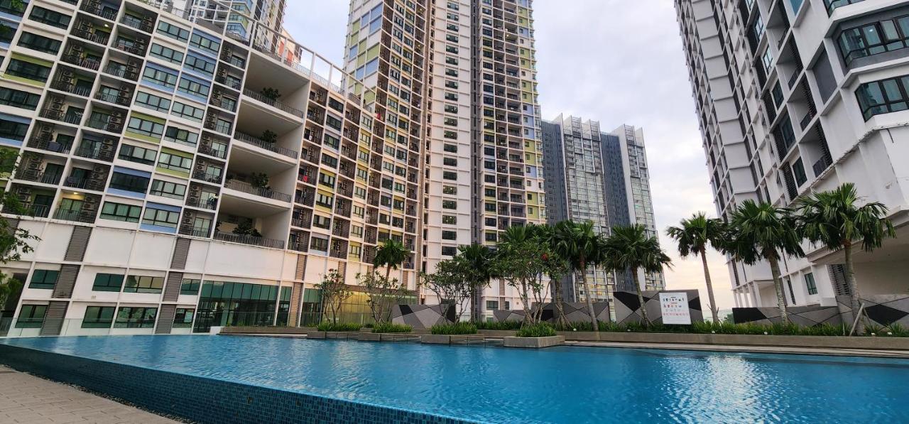 Anggun I Soho I City Homestay Shah Alam Extérieur photo